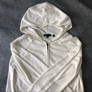 BCBG Maxazria white cashmere SWEATER size XL